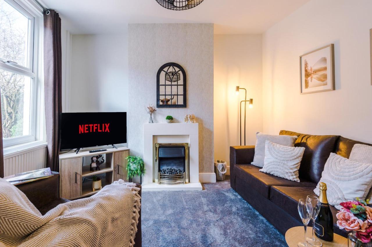 Bright 2-Bed Cottage In Chester By 53 Degrees Property, Ideal For Couples & Small Groups, City Centre - Sleeps 6 Extérieur photo
