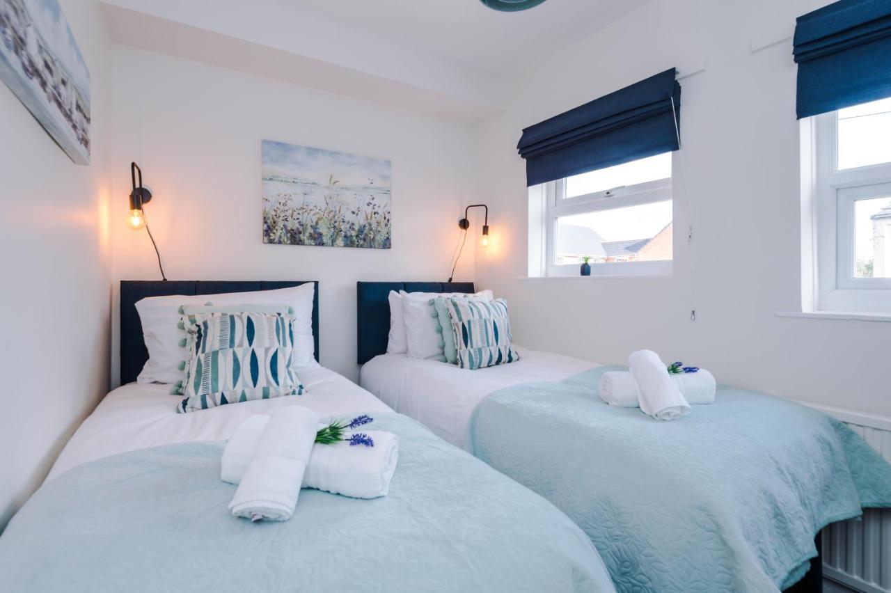 Bright 2-Bed Cottage In Chester By 53 Degrees Property, Ideal For Couples & Small Groups, City Centre - Sleeps 6 Extérieur photo