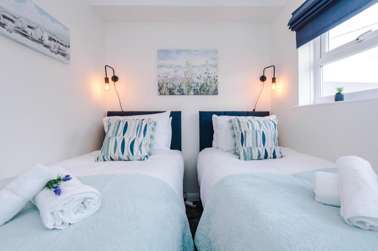 Bright 2-Bed Cottage In Chester By 53 Degrees Property, Ideal For Couples & Small Groups, City Centre - Sleeps 6 Extérieur photo